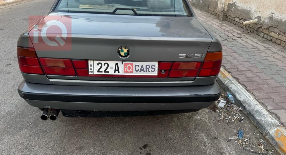 BMW 5-Series
